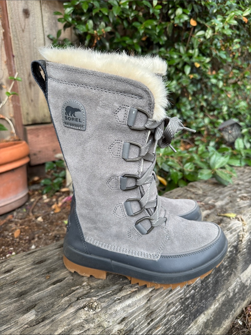Sorel Boots Tivoli IV Tall Waterproof Snow Gray Quarry Boots Women's Size 7.5 US